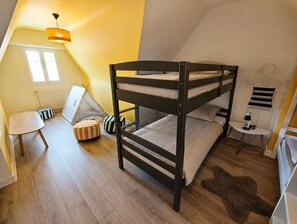 Room - Castel Ar Vugale - Family home with sea view (Plouénan)