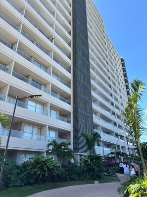 Exterior - Serene 3-bedroom apartment with AC in Santa Marta (Santa Marta)
