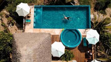 15 piscinas al aire libre