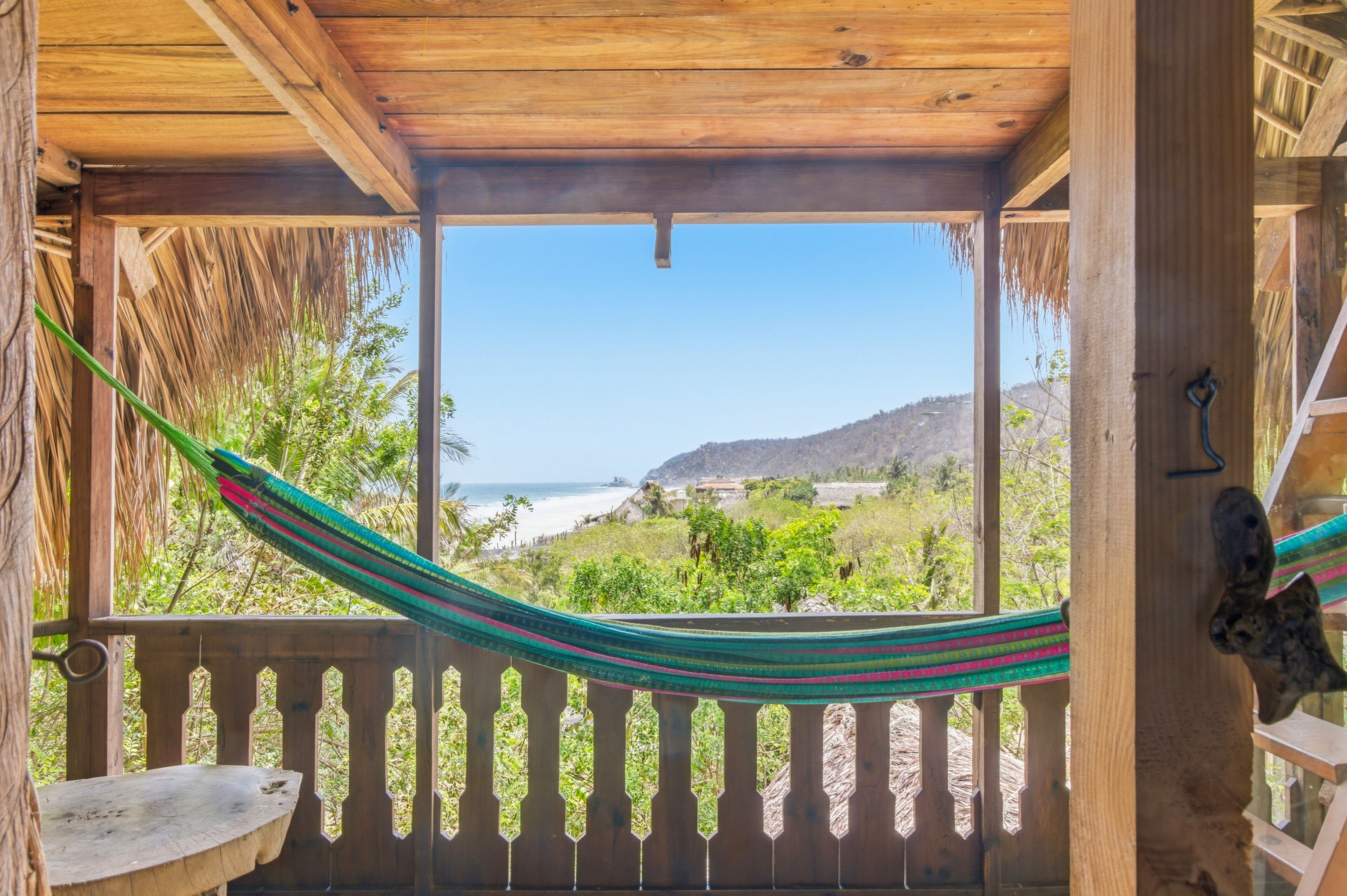 Classic Cabin, Beach View | Property grounds