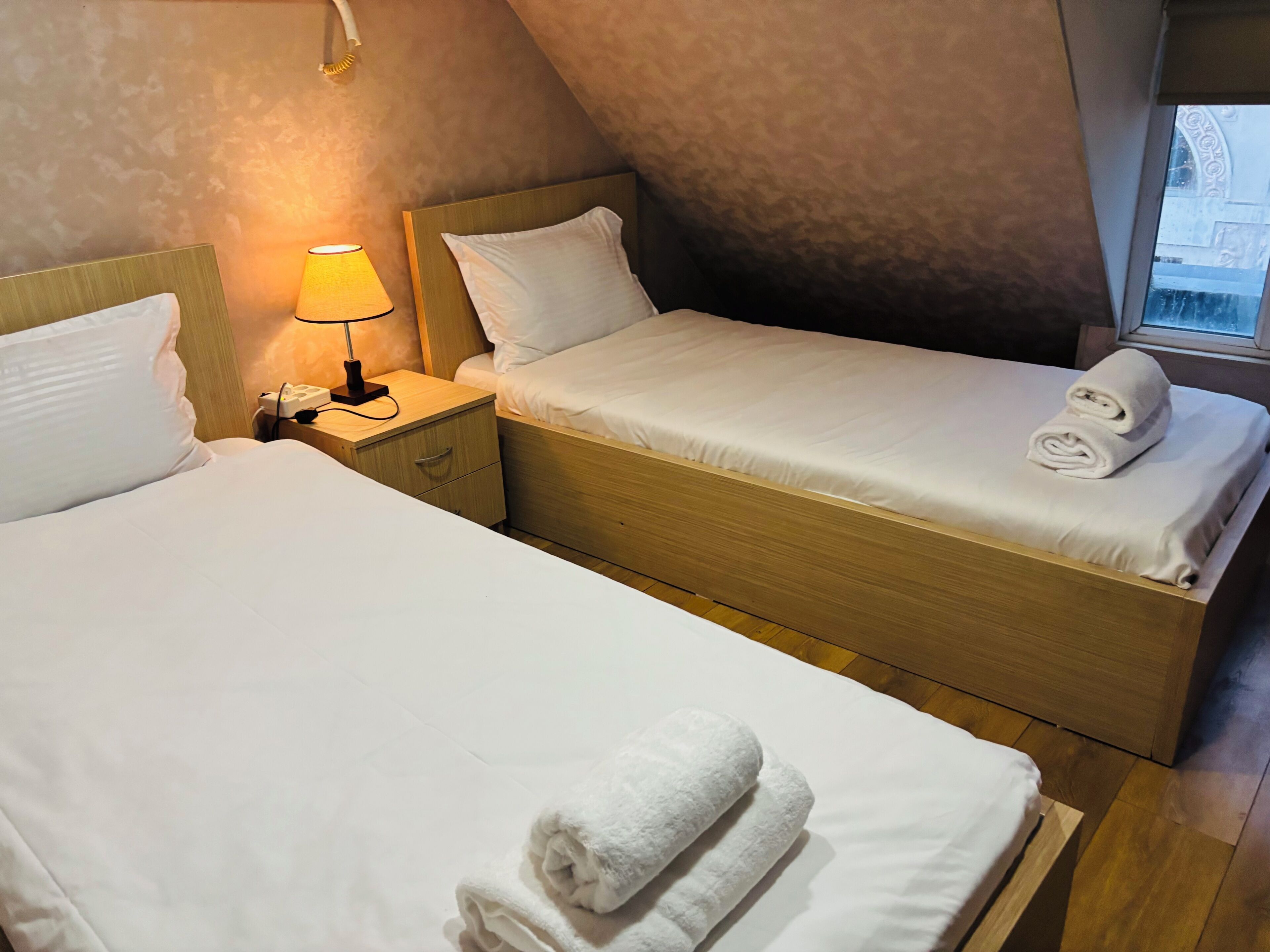 Iron/ironing board, free WiFi