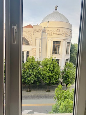 Bahagian dalam
