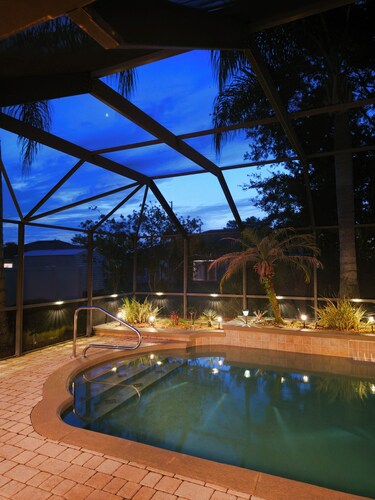 Modern Home, Private Pool, Dog Friendly – Minutes from Golf, Beach & Speedway