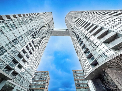 Toronto City Centre Hotel Suites 