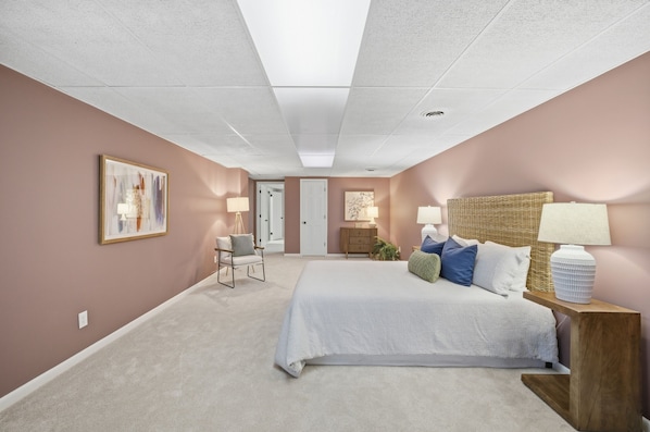 Room - Peaceful Waterfront Oasis (Virginia Beach)