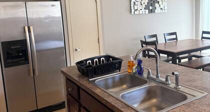 In Athens City, 2 Bedroom, 5 Beds, 2.5 Bath, Steps to Bike Path, with Garage