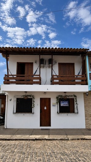 Front of property - Nossa Casa Itacaré (Itacaré)