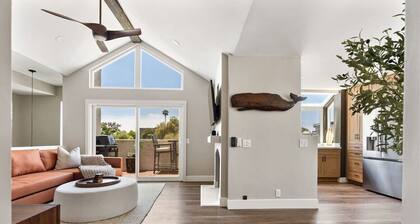 Walk to the beach! Garage parking! NEW Lux Bnb!