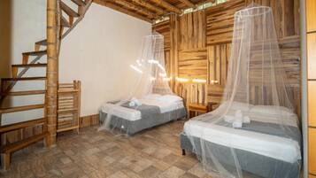 Classic Quadruple Room, Balcony | Free WiFi