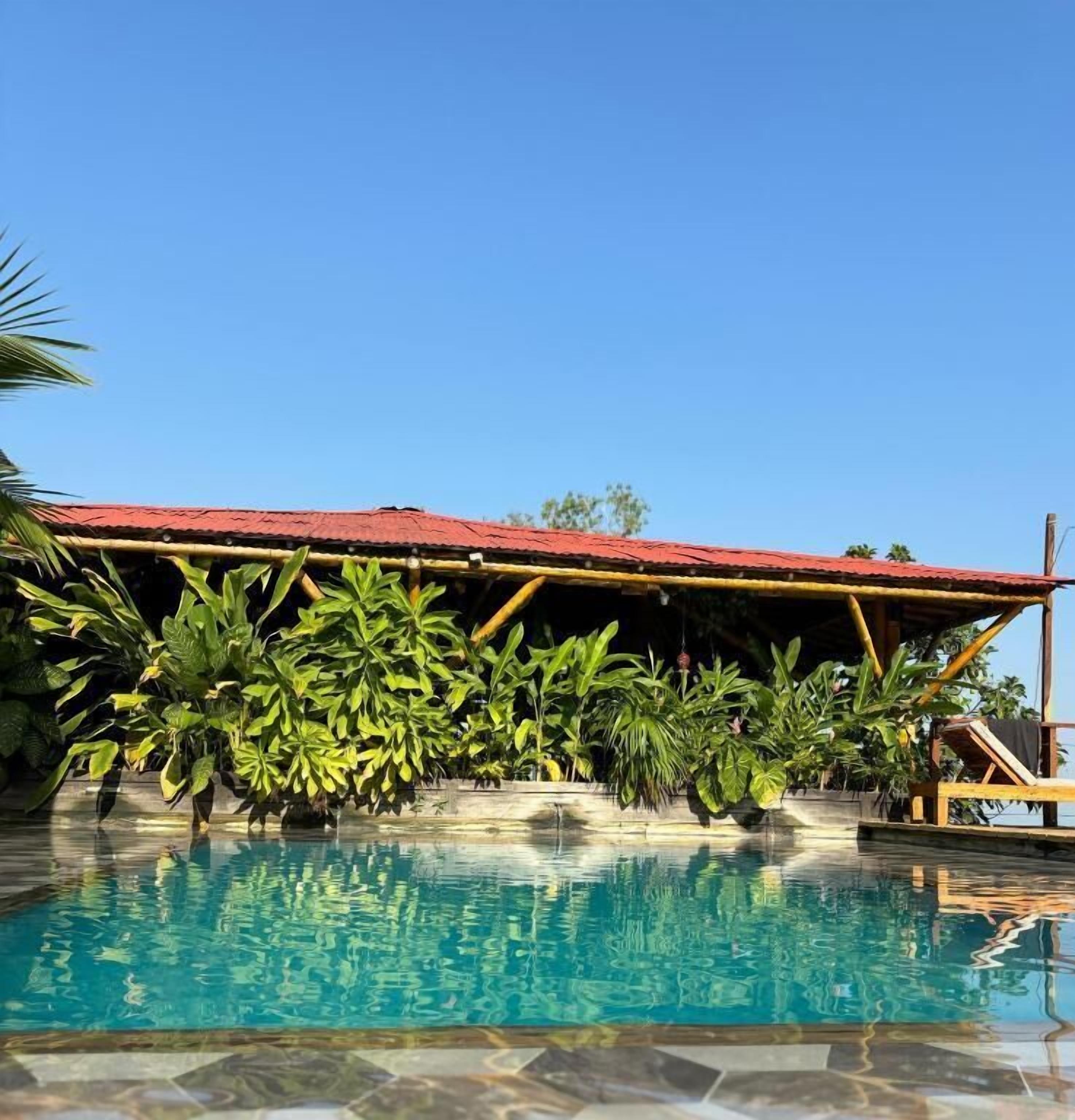 Piscine extérieure