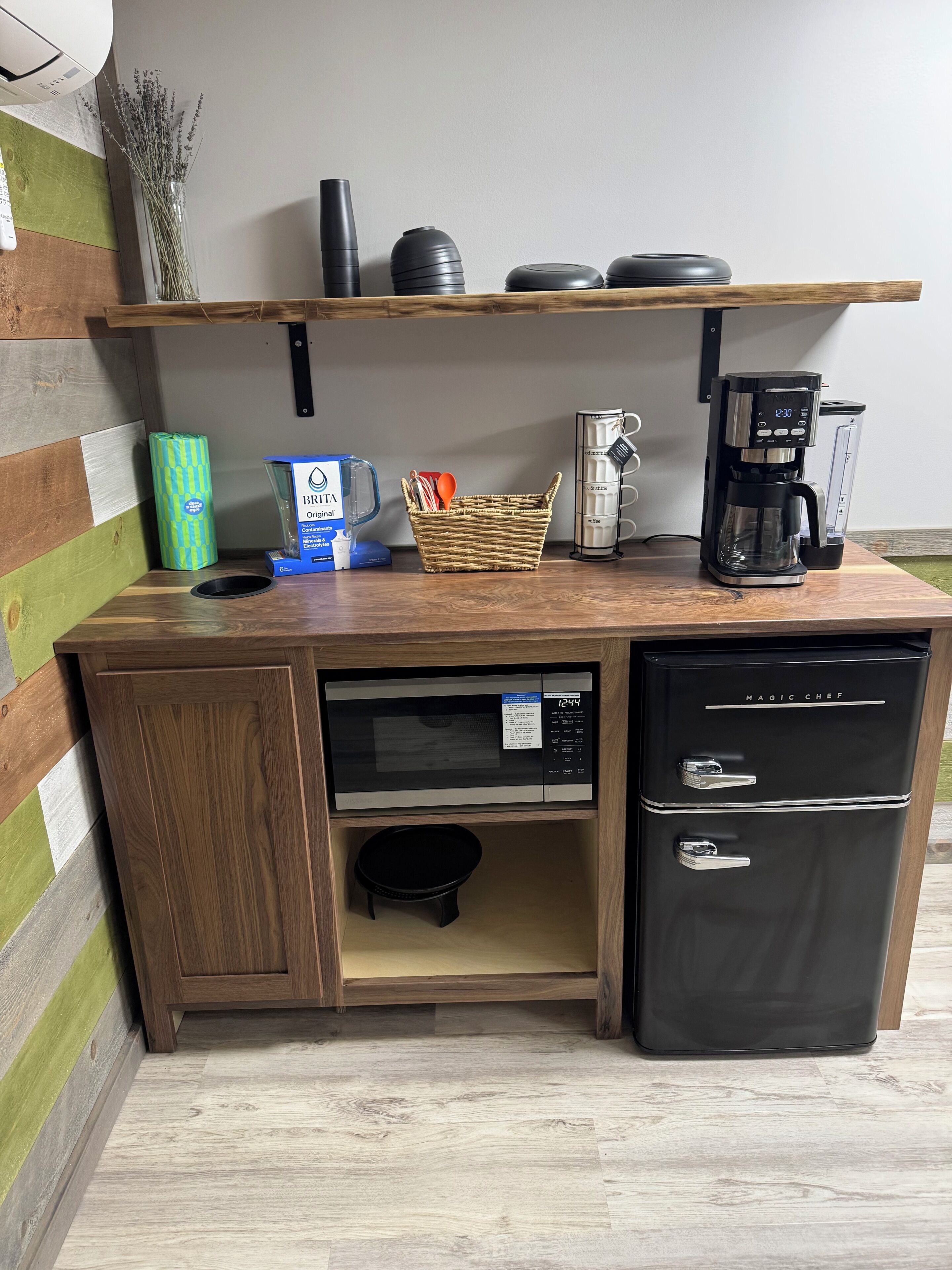 Quarto casal superluxo, vista para a montanha | Cozinha americana privada | Cafeteira/chaleira, frigobar, micro-ondas