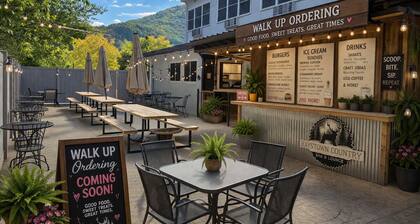 Raystown Country Lodge