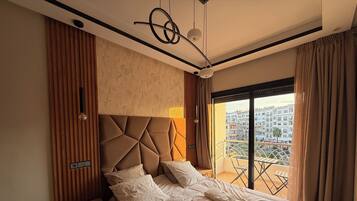 2 Schlafzimmer, Bügeleisen/Bügelbrett, WLAN, Bettwäsche