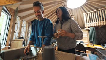 Basic Tent | Interior