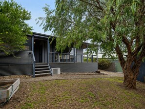 Exterior - The Blue Pipi @ Venus Bay (Venus Bay)