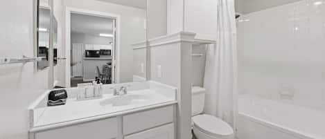 Apartment, 2 Schlafzimmer, Nichtraucher, Küche | Badezimmer | Haartrockner, Handtücher, Seife, Shampoo