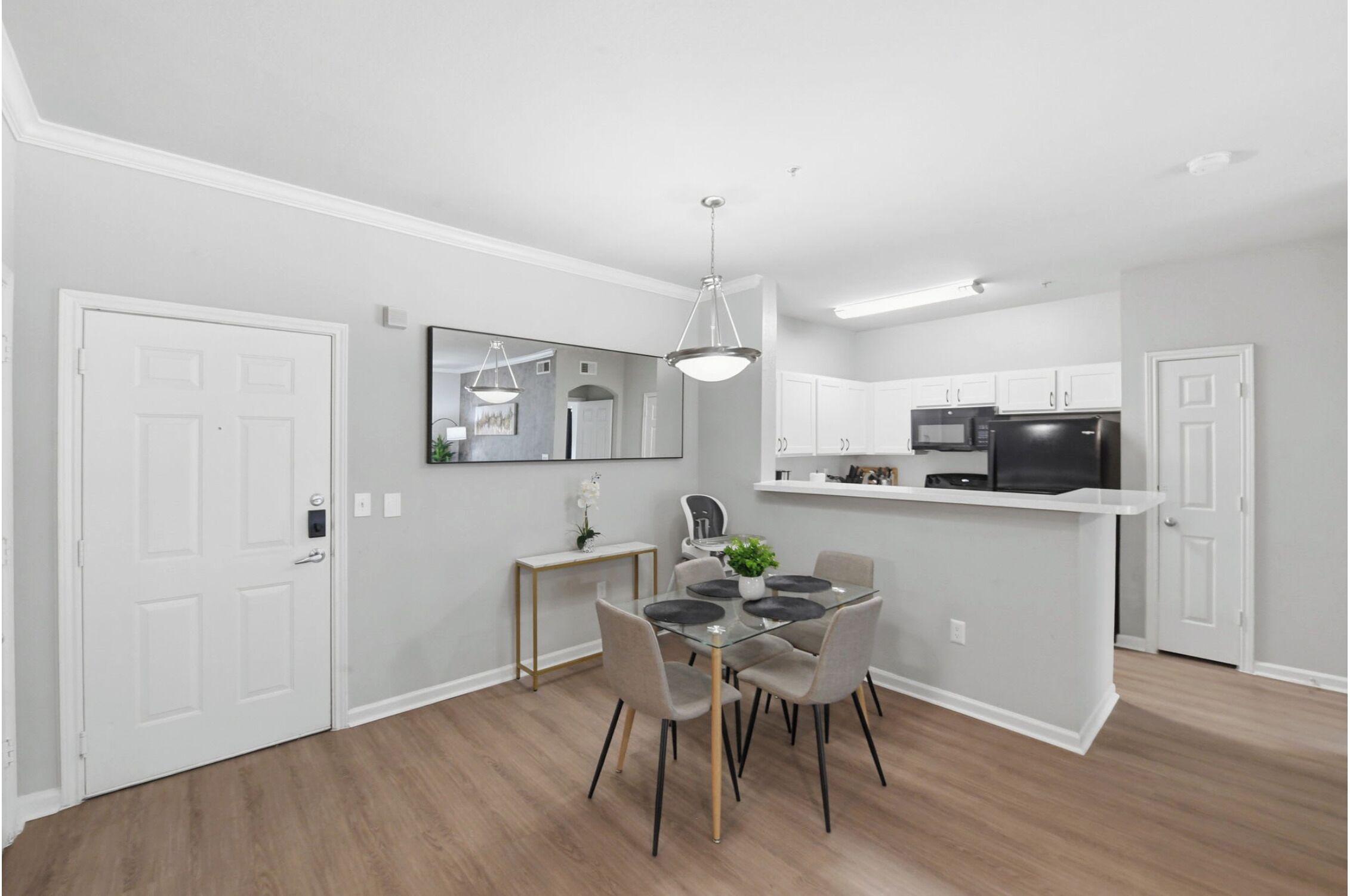 Apartment, 2 Bedrooms, Non Smoking, Kitchen | Dining