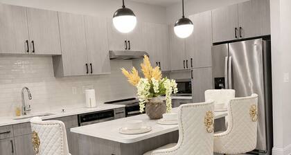 The Royal Retreat in enchanting Frisco