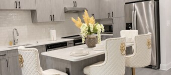 The Royal Retreat in enchanting Frisco