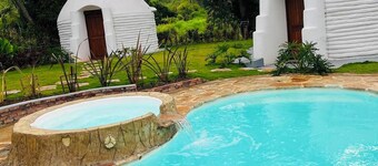 Charming country retreat with a heated pool