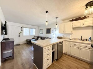 Interior - Las Palmas Resort #1412 | All-Inclusive Amenities (Saint George)