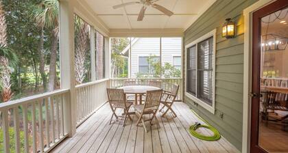 Hear the waves, steps to beach! Huge 6BR/5BA, pool access, golf views, 2 decks!