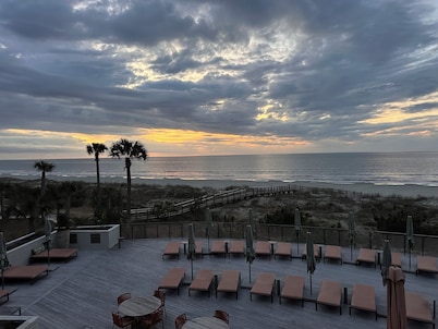 Walk to Beach! 6+bedrooms, pool access, gorgeous views.