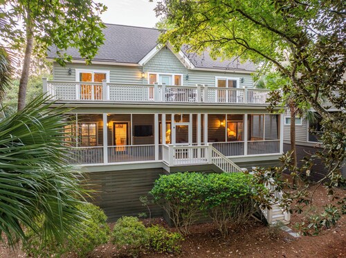 Hear the waves, steps to beach!  Huge 6BR/5BA, pool access, golf views, 2 decks!