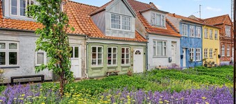 "Swarthofthi" - 90m from the sea by Interhome