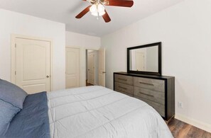 3 Schlafzimmer, kostenloses WLAN, Bettwäsche