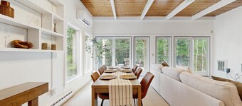 Quechee Club Condo: quiet corner unit, serene views; four season club amenities