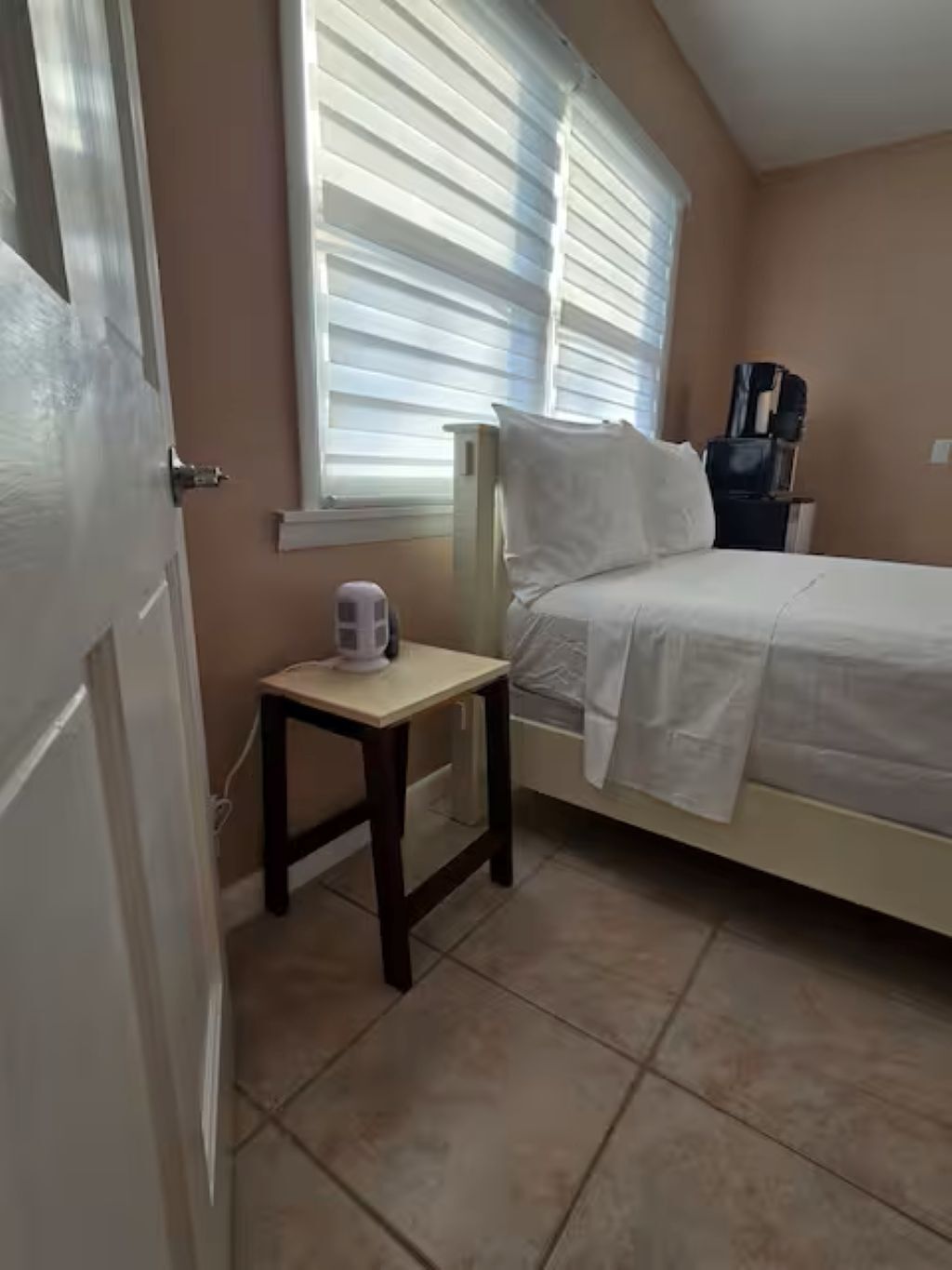 1 bedroom, iron/ironing board, WiFi (free), bed sheets