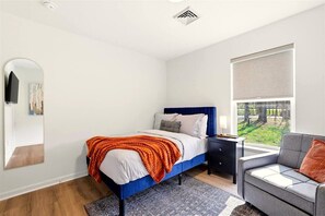 4 Schlafzimmer, Bügeleisen/Bügelbrett, WLAN, Bettwäsche