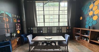 All vibes 1-bedroom ATLANTA condo with walking access to MARTA and belt line