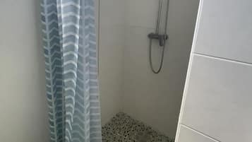Classic Apartment, 1 Double Bed with Sofa bed, Sea View | Bathroom