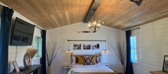 Willow Pond Cabin