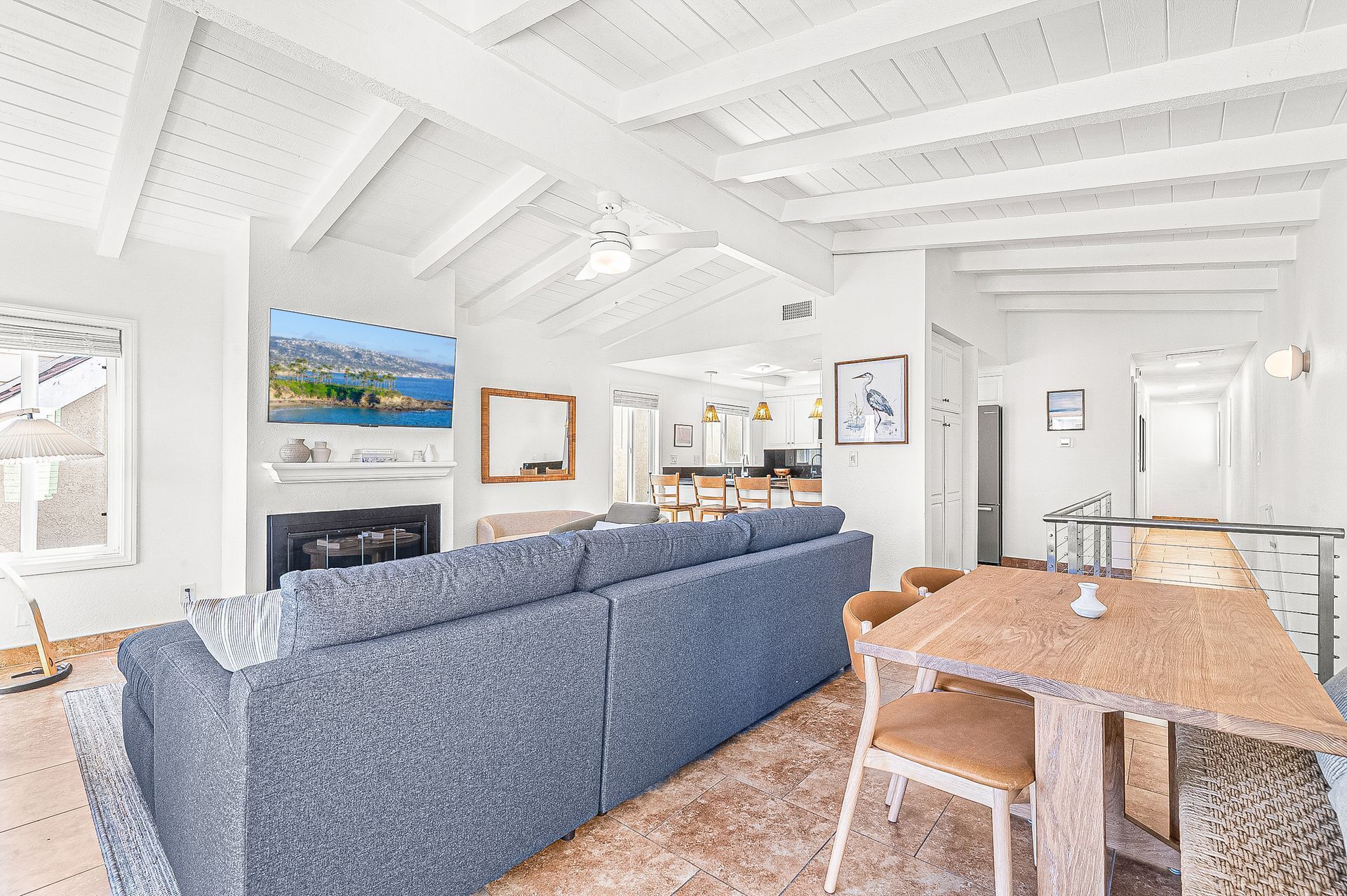 Walk 1/2 Block To The Beach From This Updated 4br Coastal Home - Newport