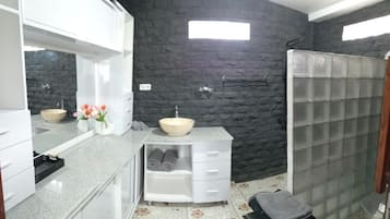 Villa, Balcony, Sea View | Bathroom