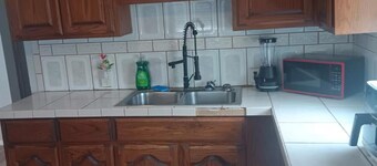 Tranquil 2-bedroom house with AC in Orange Grove