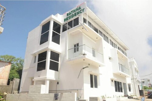RATHNA RESIDENCY YERCAUD