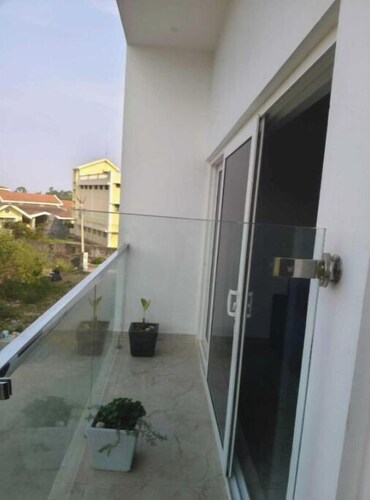 RATHNA RESIDENCY YERCAUD