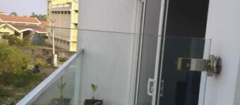 耶爾考德拉特納公寓