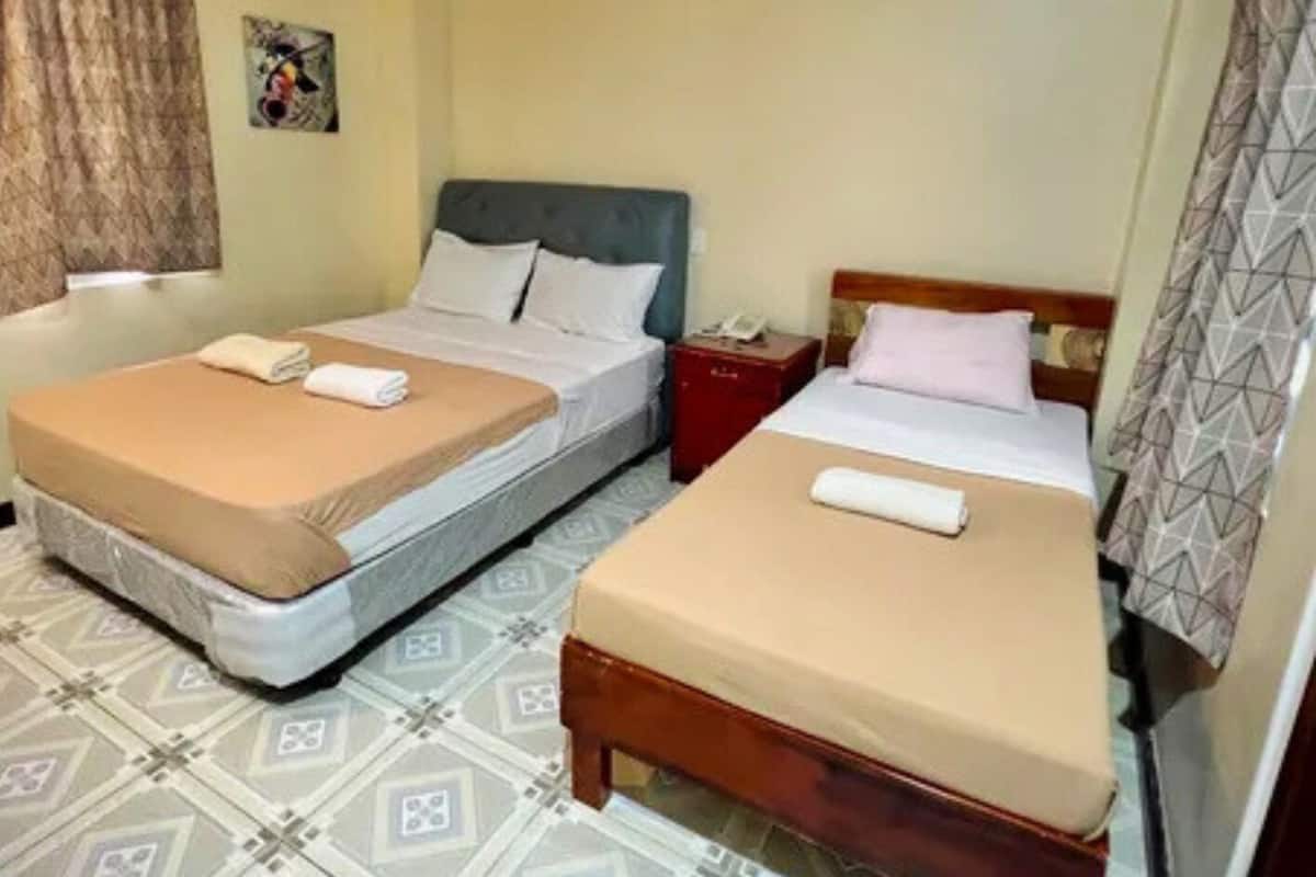 Dreibettzimmer
