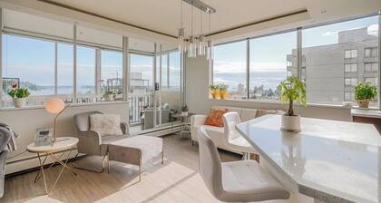 NEW LISTING! FIFA Home Base! Luxury Waterfront Condo