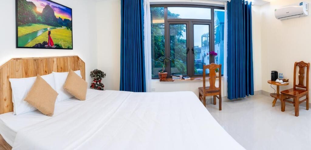 Superior Double Room, Balcony, City View | Desk, blackout drapes, soundproofing, free WiFi