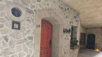 Apartment | Exterior detail