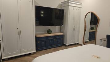 Appartement | Een kluis op de kamer, een strijkplank/strijkijzer, gratis wifi