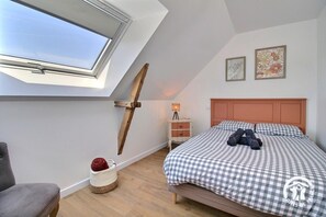 Room - Vrbo Property (ETEL)