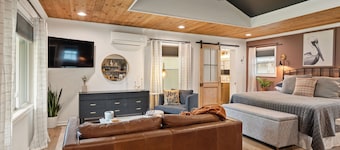 Luxury Studio in Cajun Country