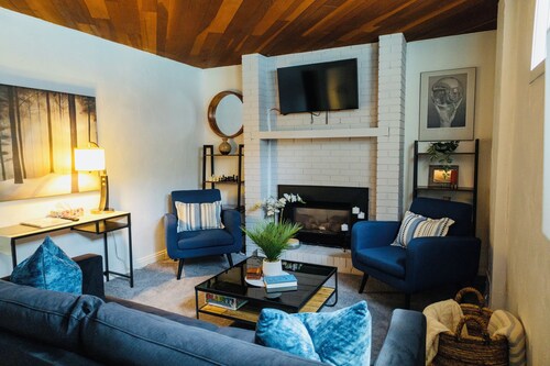     The Pinery | Modern Retreat with Pool & Family-Friendly Comfort